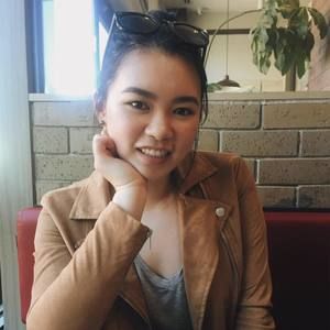 Meet your Posher, Angela